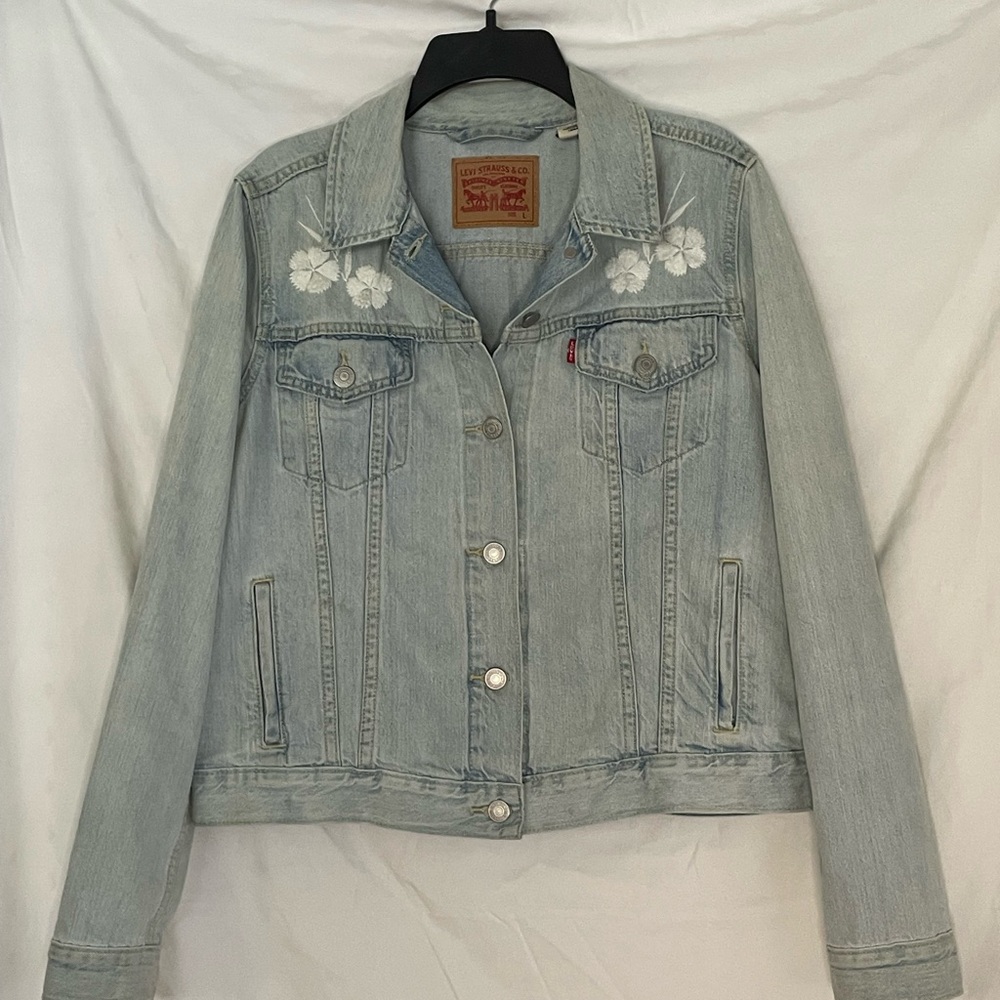 Levi's Floral Embroidered Light Blue Jean Jacket